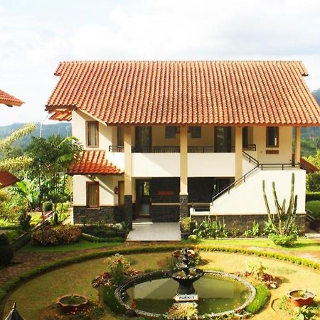 Hotel Pondok Remaja Pgi Puncak Exterior photo