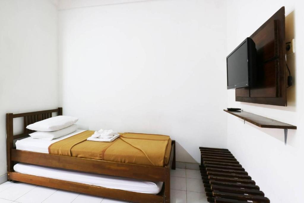 Hotel Pondok Remaja Pgi Puncak Exterior photo