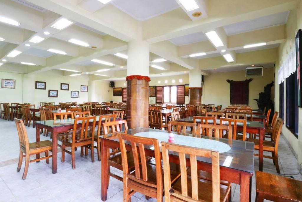 Hotel Pondok Remaja Pgi Puncak Exterior photo
